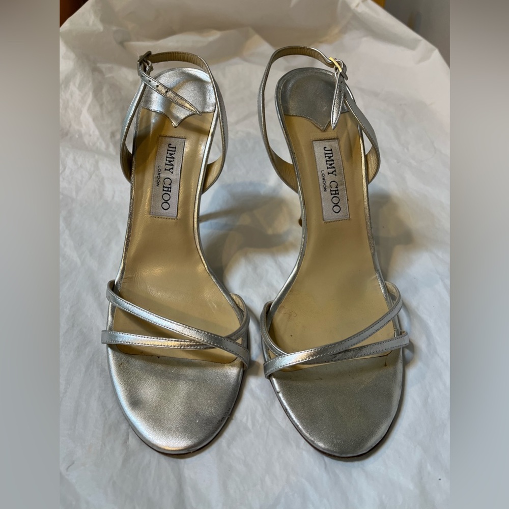 Women’s JIMMY CHOO London Silver Leather Heels sz 10.5